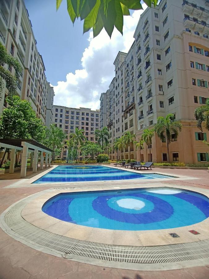 Taj'S Condotel Pasay Exterior foto